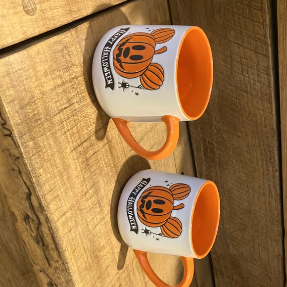 Set of TWO large Disney Mickey Mouse Halloween pumpkin mugs - new! - Picture 3 of 10